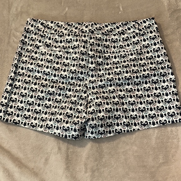 Banana Republic shorts - Picture 5 of 6